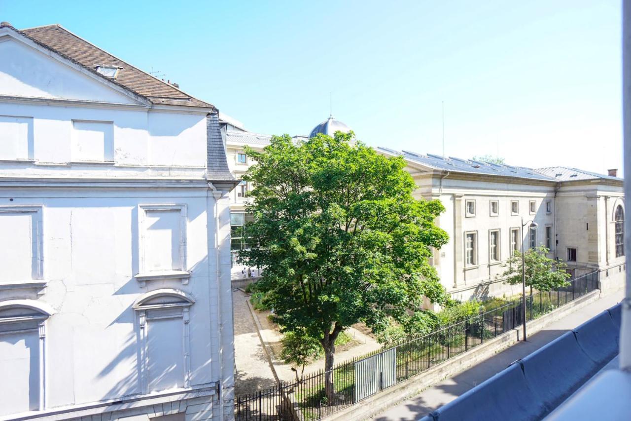 Beautiful Apartment In The Heart Of París Exterior foto